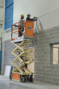 Never before has a series of electric scissor lifts delivered this much power and versatility for both indoor and outdoor applications. All JLG ES Series electric scissor lift models feature a super-efficient electric drive system, providing industry-leading duty cycles and noticeably quieter operations.