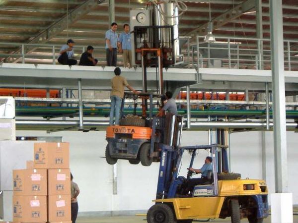 Forklifts are for lifting materials, not people!